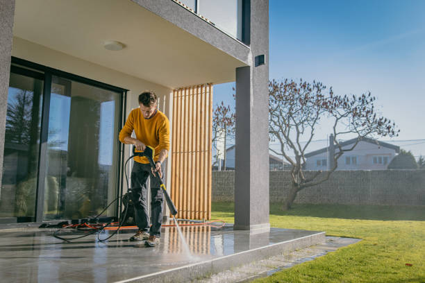 Best Pool Deck Cleaning  in Eastland, TX